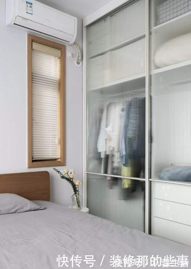 阳台|43平小公寓:客厅投影代替电视,阳台变书房,开放式格局真宽敞!