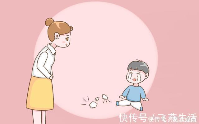 小辉|“妈妈,我被打了”,这3位妈妈的不同回应,直接影响孩子的性格