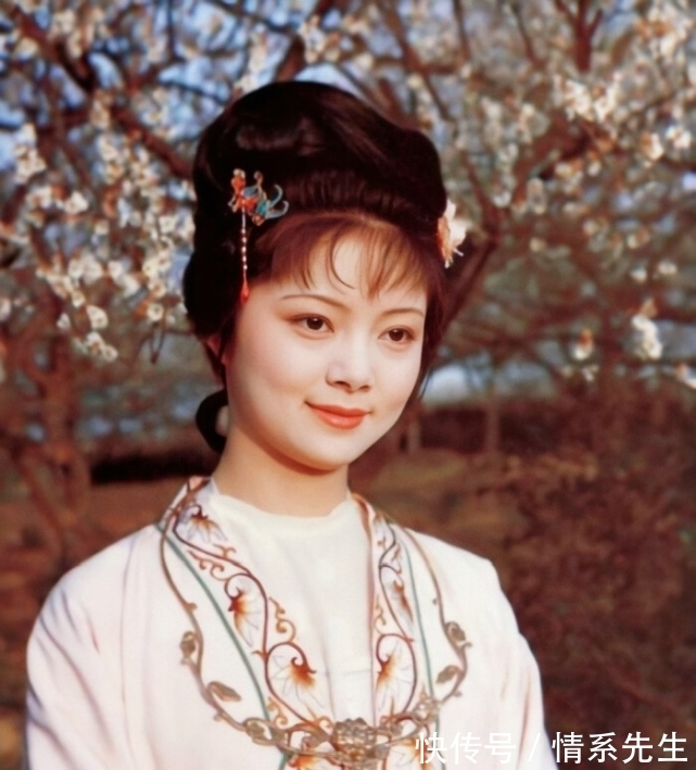 宁国府$薛宝钗送给黛玉的燕窝,究竟是治病良药,还是致命毒药?