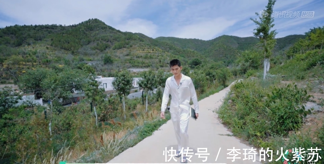 孟子義|張翰退出桃花塢,孟子義煽情告別被郭麒麟打斷,網友卻拍手叫好