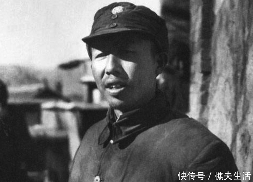 长征|红军长征时，王平搞恶作剧，黄克诚气得用棍子打他