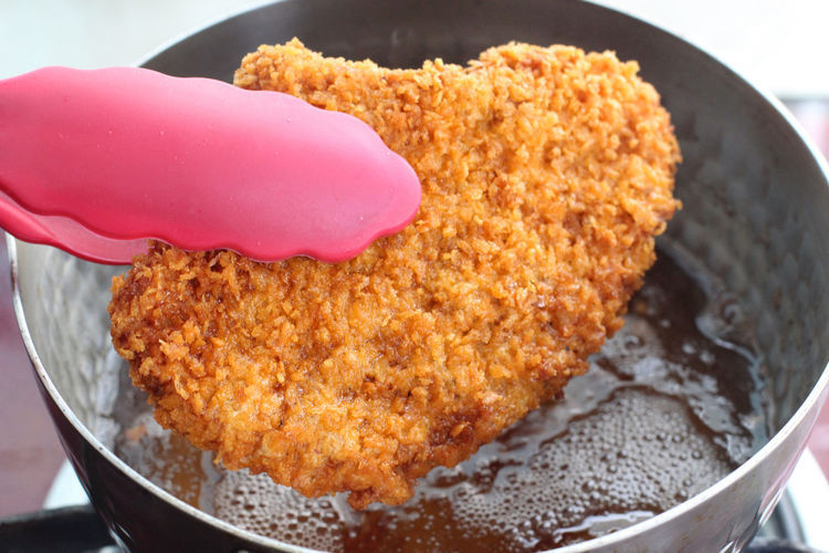 裙带菜|两片猪肉加蔬菜,做成美味咖喱猪排饭,健康实惠孩子们吃得好开心