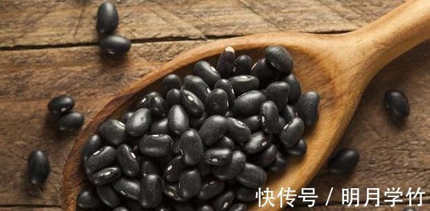 黑豆|这6种食物好比“安眠药”,经常失眠的人,每天来一点