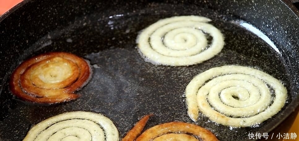 不用|想吃薯条不用出去买,教你一种新做法,特酥脆,比买的薯片好吃