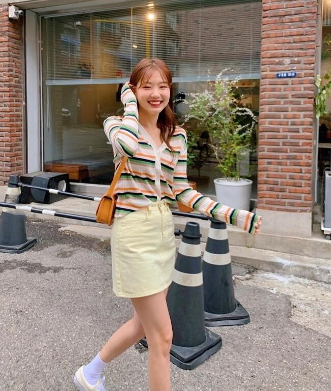 娃娃裙|走活力少女路线的ins博主 穿搭格外偏爱浅色和亮色系