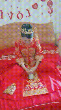 |搞笑GIF:妹子放开那个墙,有什么事冲我来!