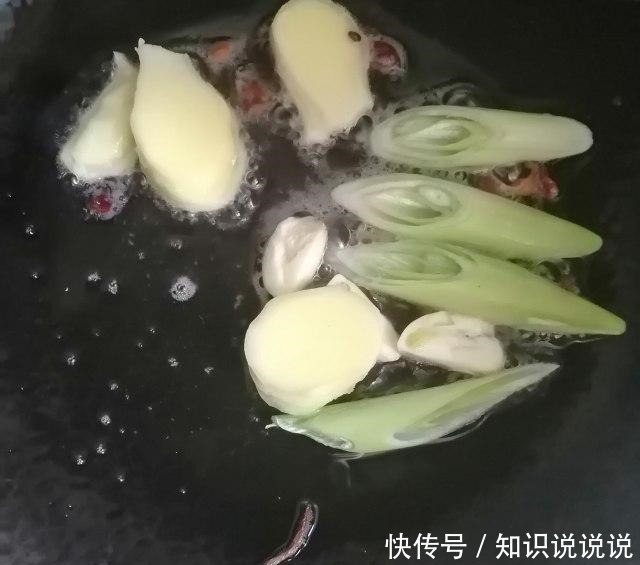 炖猪蹄,满满的胶原蛋白