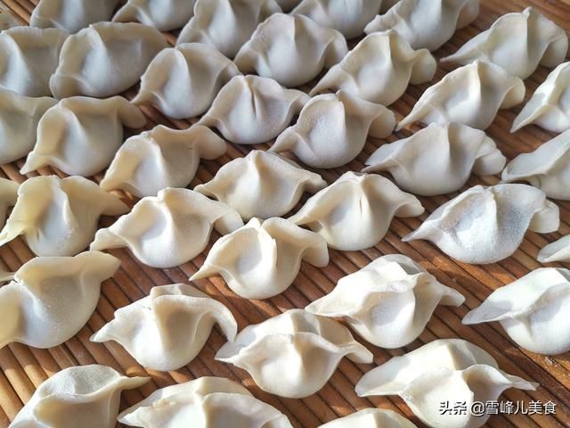 大雪将至，包饺子萝卜白菜靠边站，用这菜鲜香多汁太好吃，别不懂
