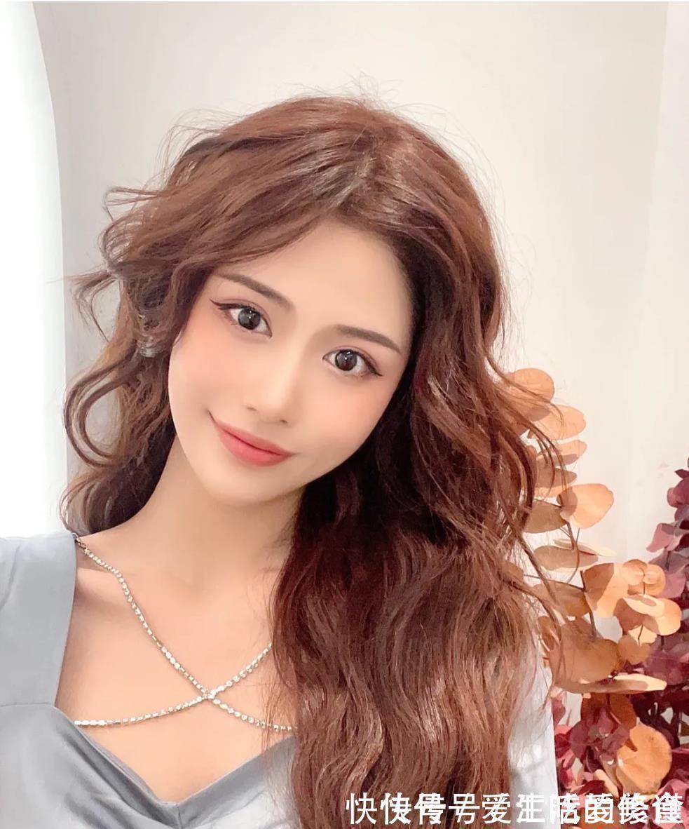 刘海 9月流行发型推荐15款,想换发型就看看,也许就有你爱的那一款