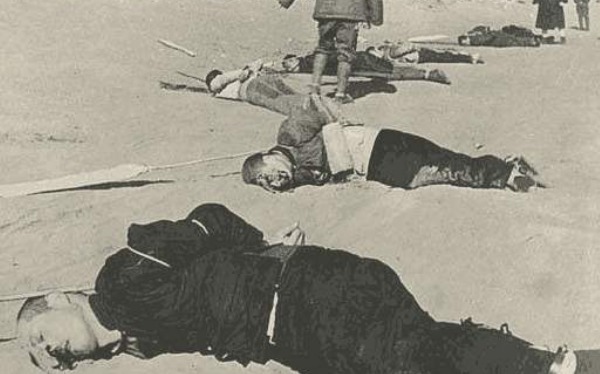 汉奸|抗战中曾有300万汉奸,日本战败后他们怎么样了?看完舒服了