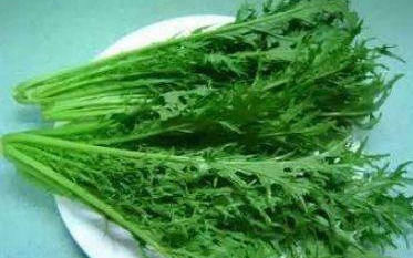 小王|女性到了中年，不妨多吃3种食物，排毒抗衰，清理肠胃，滋补身体