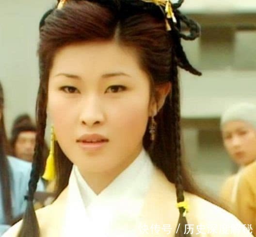 《倚天屠龙记》里的屠狮大会上,殷梨亭为何没打过周芷若?