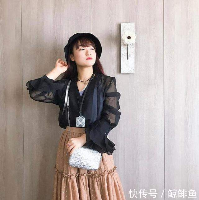 裙装|平庸或漂亮?抛开对伊藤美诚的成见,她的各种写真照,你打几分?
