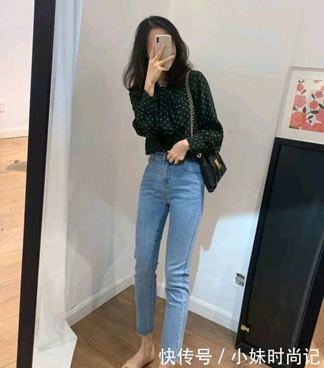 小脚裤|穿对裤子很重要,穿上合适的裤子,可以把腿型修饰得更加完美