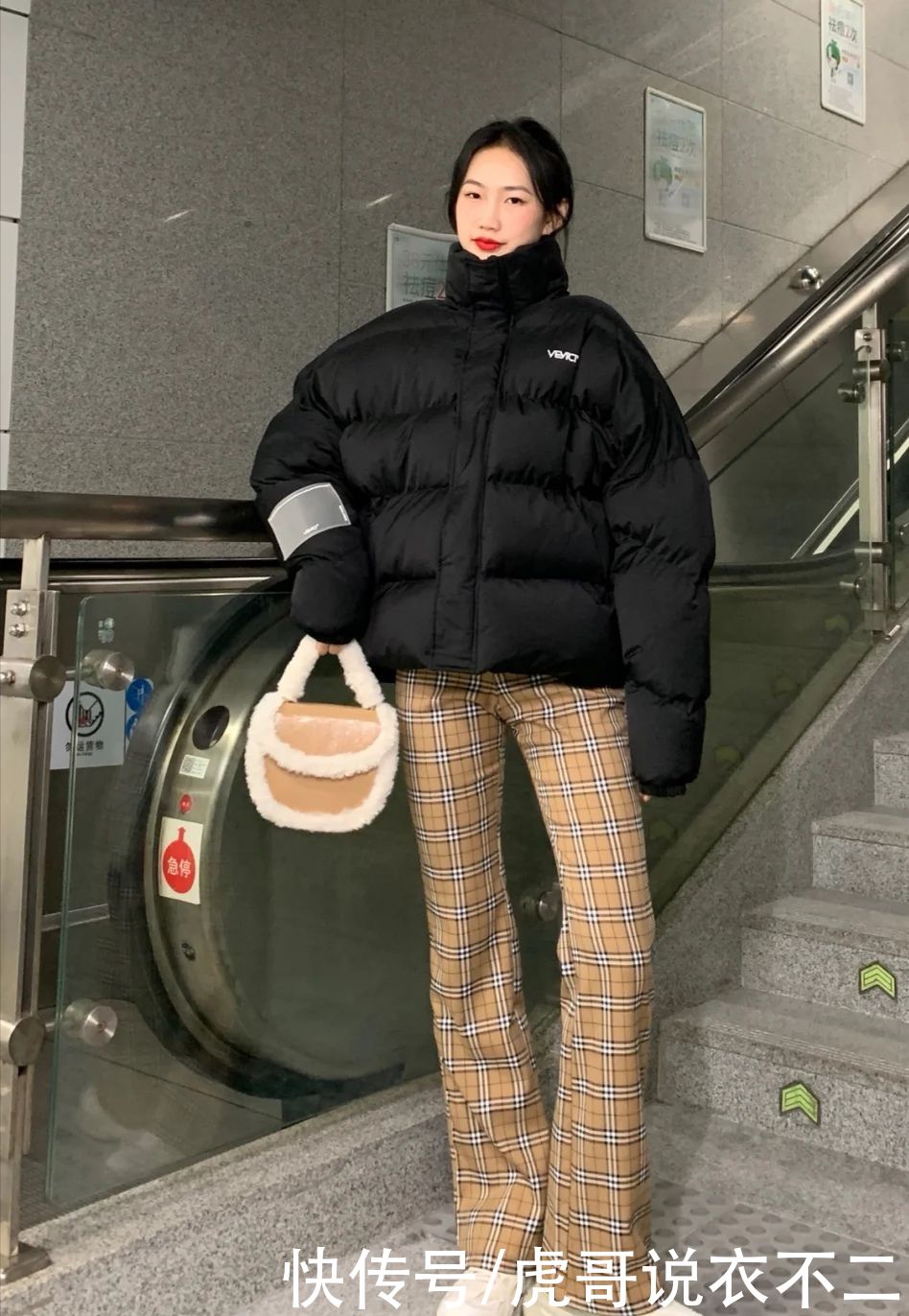 谁说格子“老土”？格子裤的时尚穿法了解一下