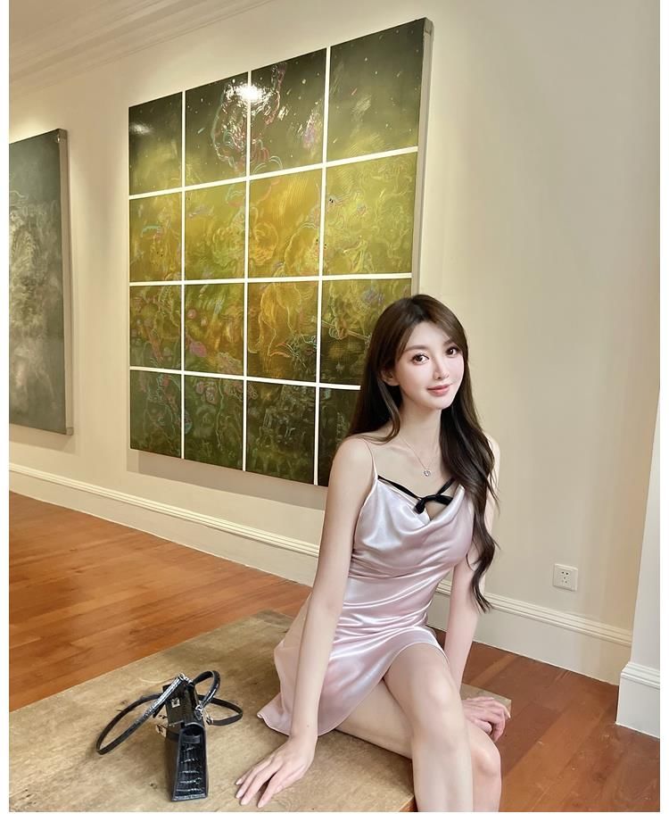 精致|浪漫精致的女孩，轻盈的体态，翩翩律动