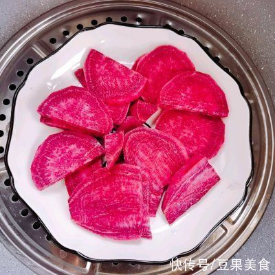 紫薯|#安佳马苏里拉芝士挑战赛#营养翻倍，拉丝绵长！紫薯芝士塔