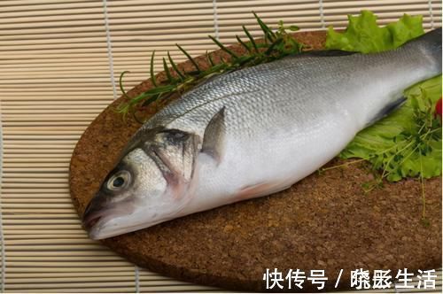 高血壓患者|高血壓患者能不能吃魚？醫生建議，想要穩定血壓，少吃這3種食物