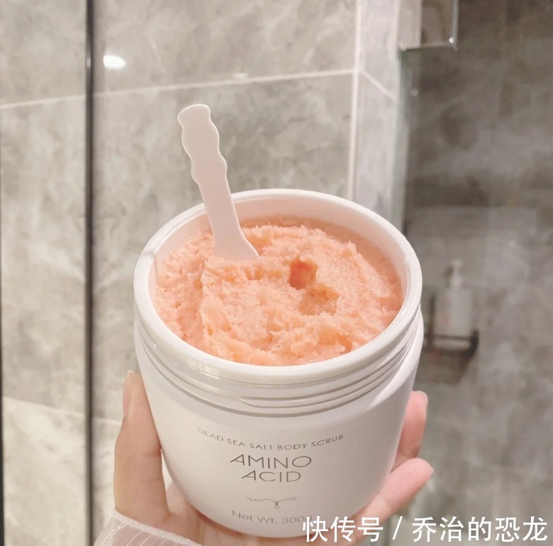 护肤|护肤品是智商税停用护肤品后皮肤会变好,这些护肤真相你不知道!