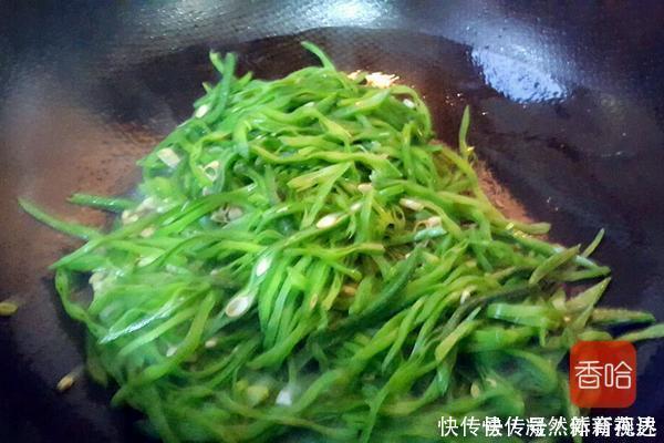 艳压群芳|遇到这菜别放过,一斤等于20个鸡蛋,5块钱一斤,夏季可多吃