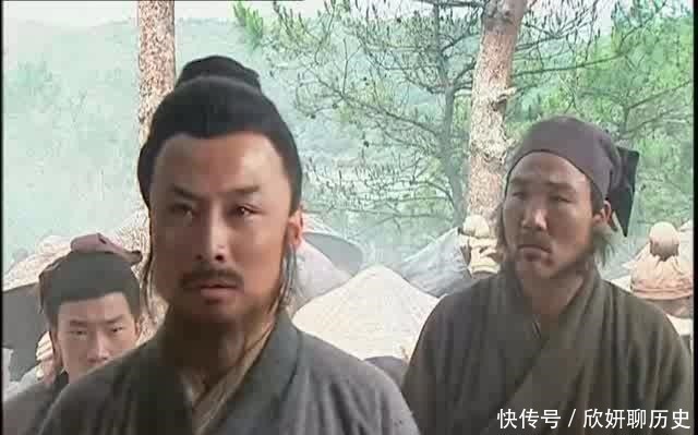 武松！宋江也面临一次被火并的危险，你知道是谁救宋江吗不是李逵武松