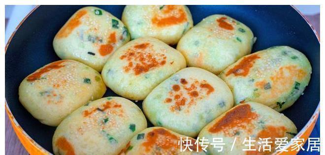 玉米饼|玉米面百吃不厌的做法,开水烫一烫,蓬松柔软不塌陷,凉了也好吃