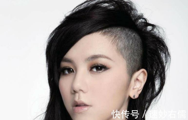 华晨宇这坎真过不去了!邓紫棋不断补刀内涵,她究竟想干什么呢?