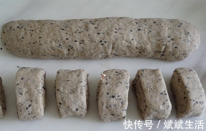 夏天早餐吃它，一个管饱，减脂排宿便，腰肢细了，人也更轻松