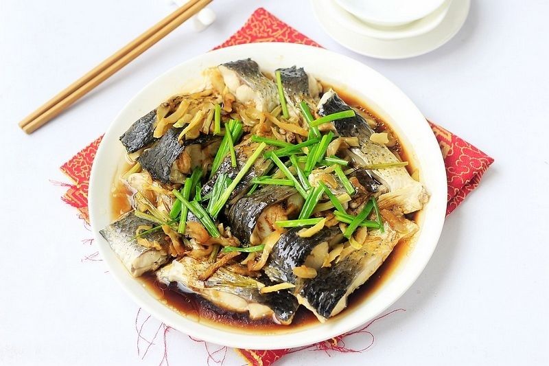 榨菜不要直接吃了，和它搭配蒸，肉质鲜嫩又入味，零厨艺都会