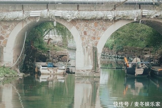 白居易|太湖边的宁静古村，千年古樟参天，传说中吴王夫差与西施的赏月地