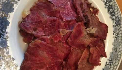 胡须|50岁后雄激素分泌仍旧旺盛的男性,有什么特点?是好事吗?