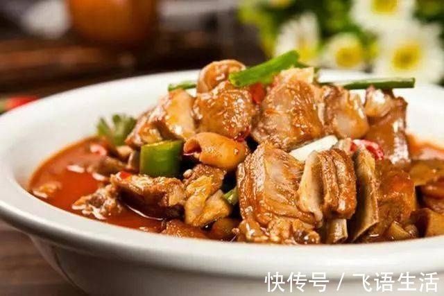 除夕团圆饭,这5道硬菜必不可少,一端上桌年味立马就有了