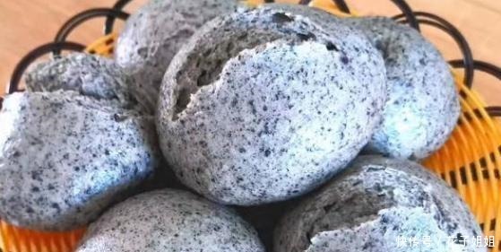 香甜|入秋后,我的家人馒头会这样做,这是软的香甜,咬一口使果肉爆裂