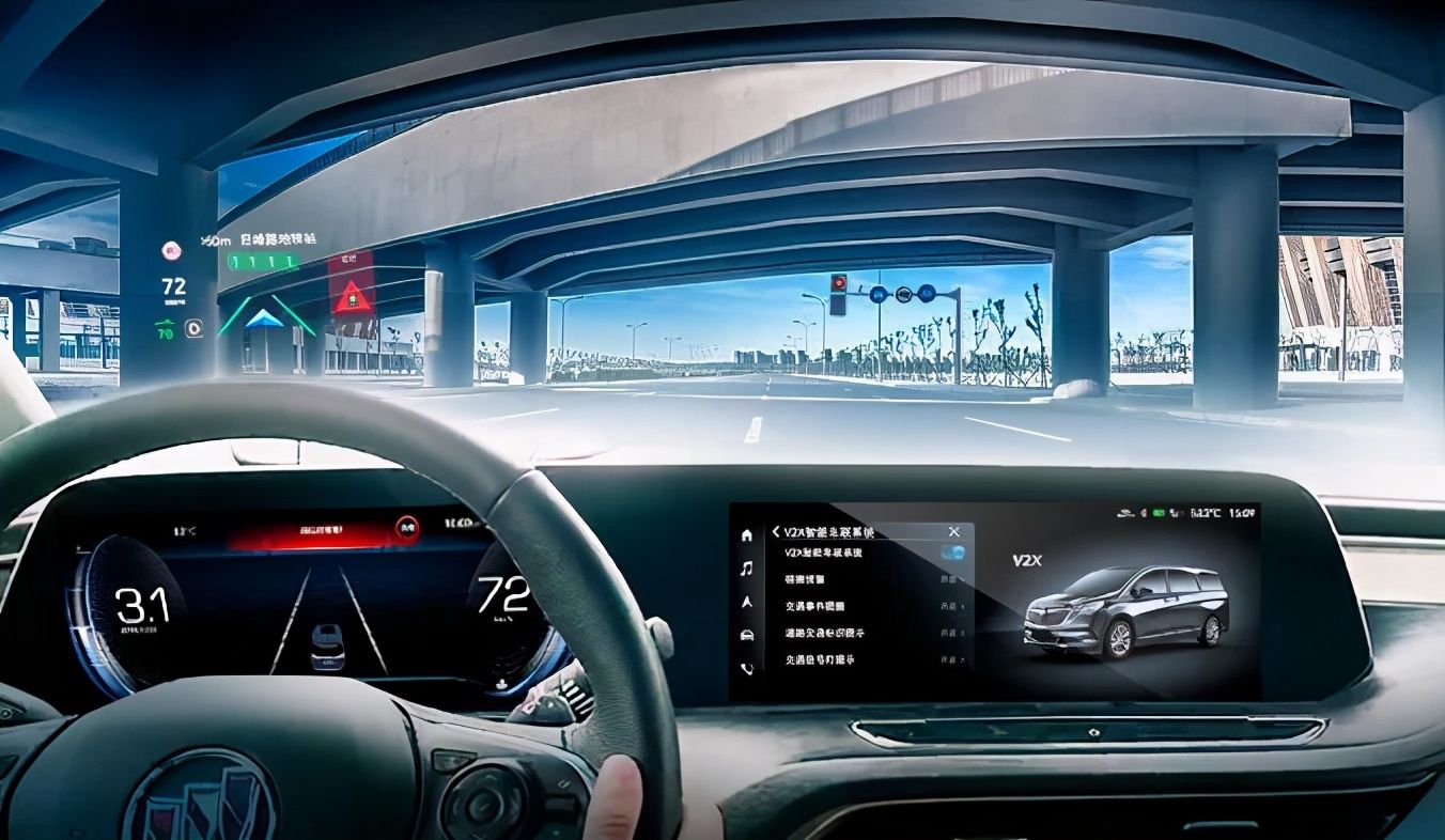 开辟|开辟自动驾驶第二战场，别克展示V2X技术