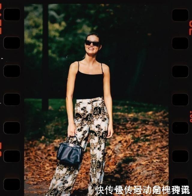 时髦 会穿连衣裙不是真时髦，会穿亚麻裤才是！「海报云旅行」！