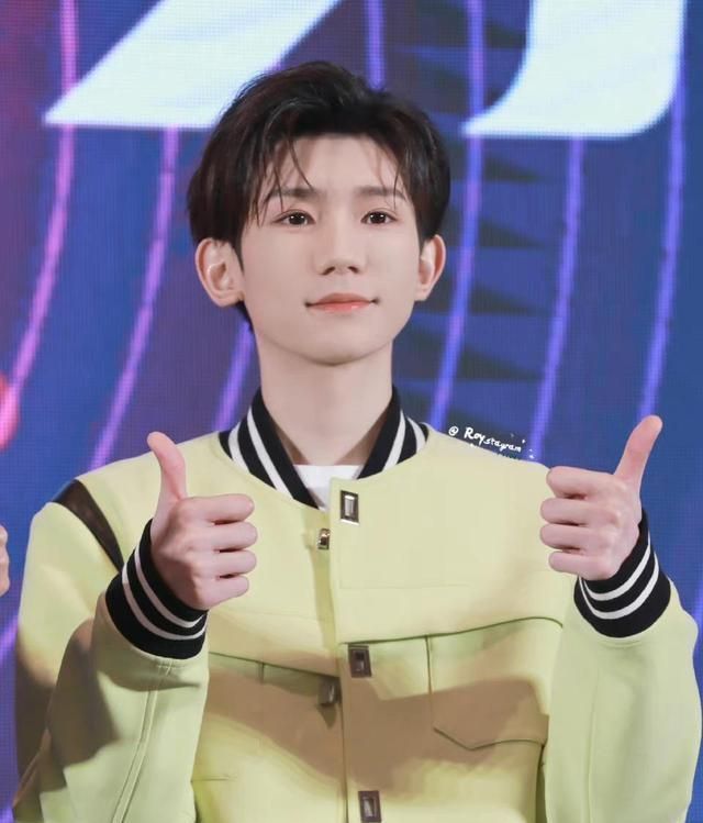 王源首谈录节目收获，果然音乐人视角独特，最喜欢的歌令人迷惑