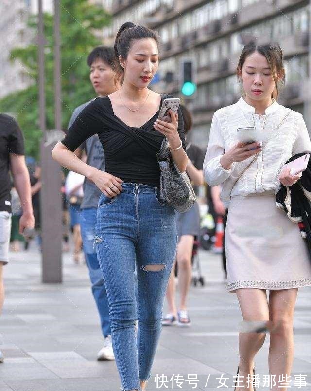 优雅 时尚别致的打底裤更显优雅大方的气质,简约也是一种美,傲娇迷人!