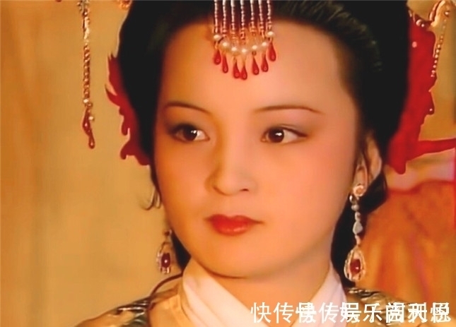 贾母!红楼梦:元春在宫中的地位处境如何?刘姥姥的预言一针见血