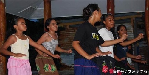 日本|被日本成功同化的国家,国旗跟日本相差无几,国民交流只用日语