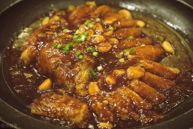 不管炖什么鱼，牢记3个去腥小技巧，去腥增香，比饭店的味道还好
