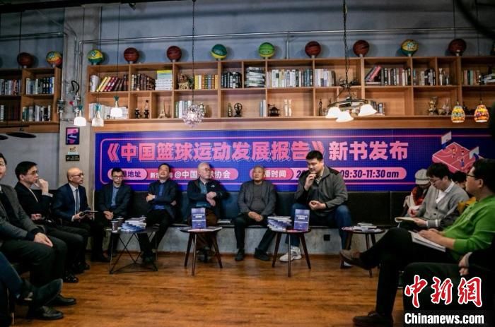 中国篮球协会|中国篮球发展报告：全国6~65岁人口中，打篮球的人口比例超一成