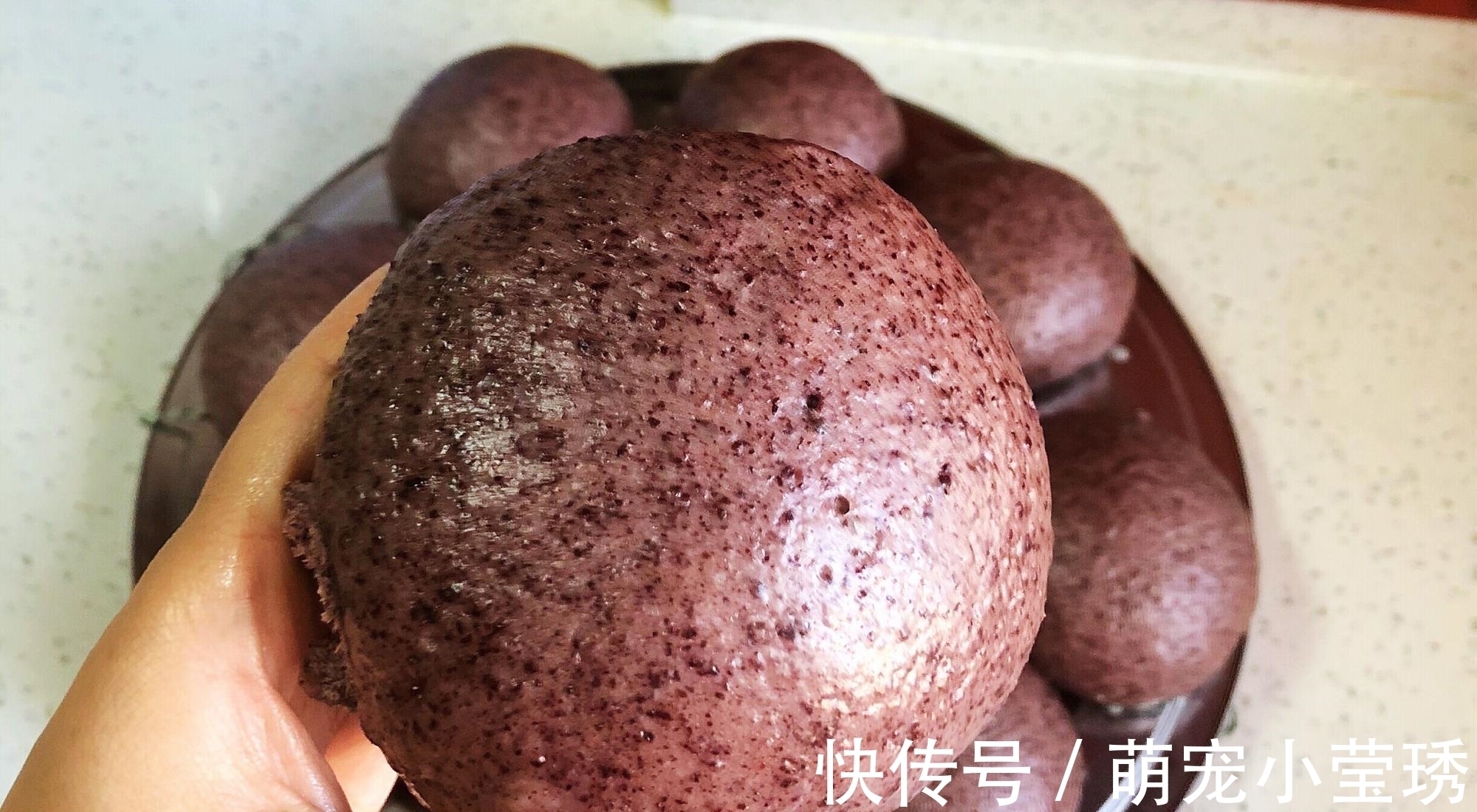 高钾食材|秋季,这高钾食材要多吃,除秋乏补黑发,还明目活血,蒸一蒸好香