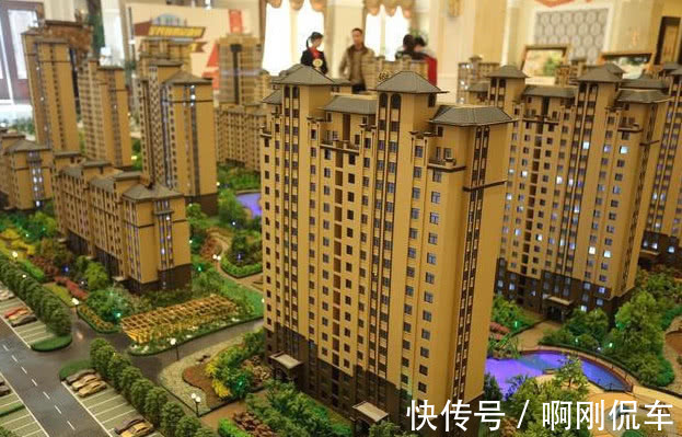 房子|有钱人为什么不买“大房子”？还好问了售房姐妹，这才没“入坑”