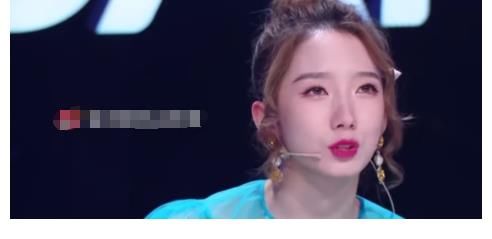 美食|關(guān)曉彤推薦北京美食，說出最愛的一樣，孟美岐卻皺著眉頭說了6個字