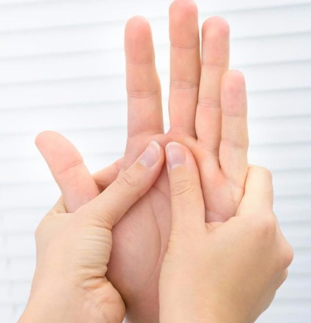 心包|肝经当令在凌晨1点,其实,一个时间三个穴位,不熬夜也养肝养心