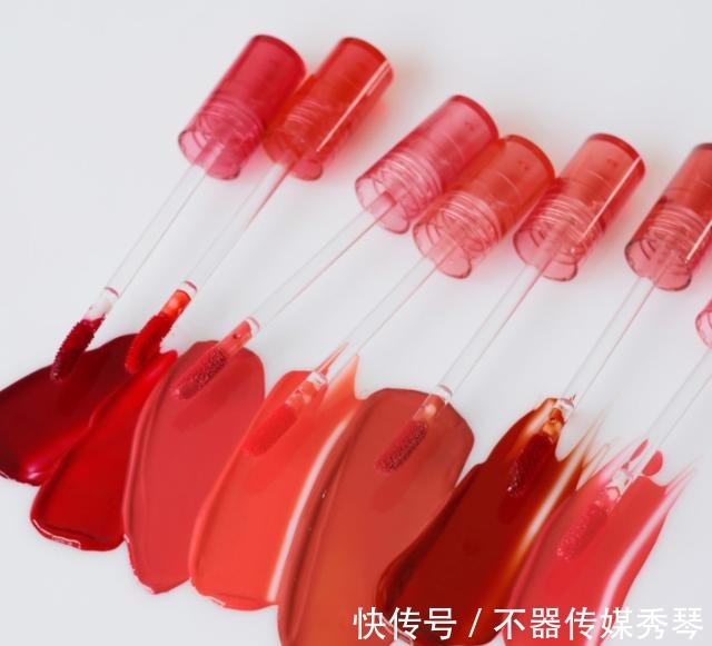 醉象|我不允许还有谁不知道水光唇釉的杀伤力