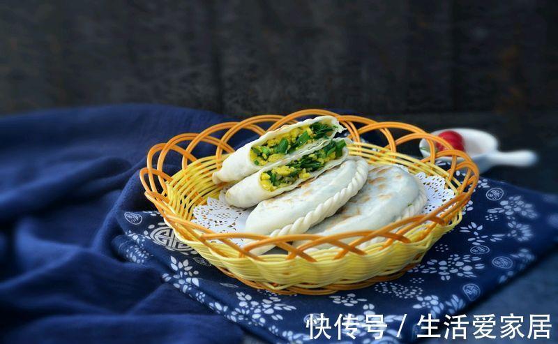 无油版的烙韭菜盒子，无油更健康，外酥里鲜，大人孩子都说好吃