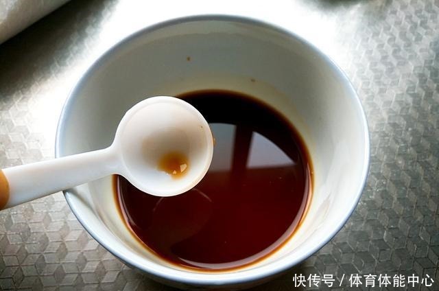 肉末鱼香茄子家常做法，不蒸不油炸，嫩滑鲜香下饭，比饭店的好吃