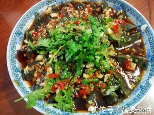 红烧肉|朋友来家做客,6菜1汤招待,有荤有素营养均衡,网友太寒酸