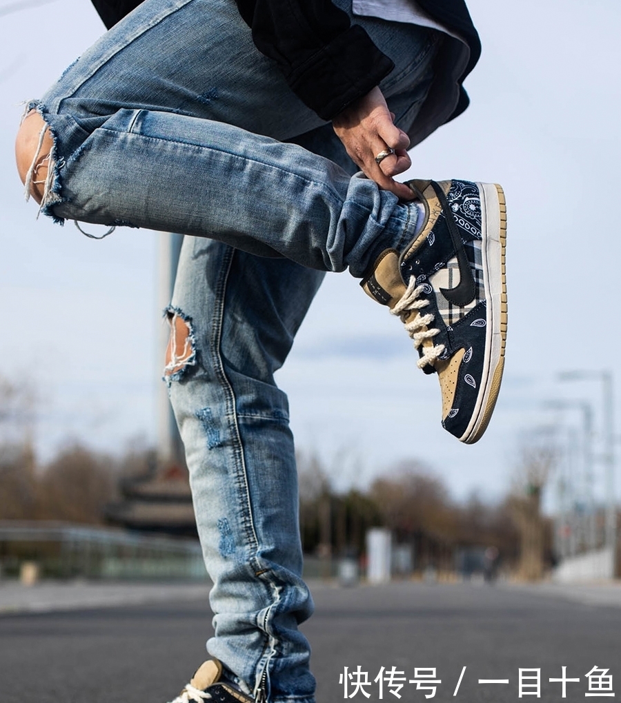 小编一年开箱这么多离谱球鞋！弟弟款AJ1破万！